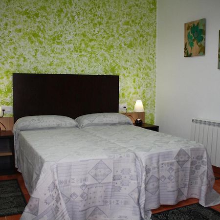 Aparthotel Can Gallart Santa Coloma De Farners Ngoại thất bức ảnh